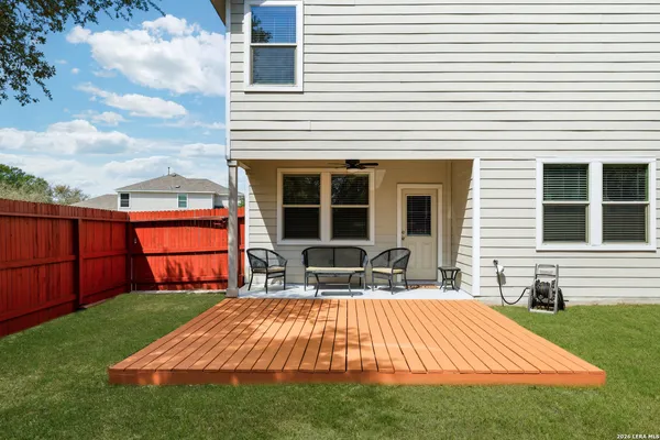 $2,300 | 5602 Chestnut Crossing, San Antonio, TX 78259