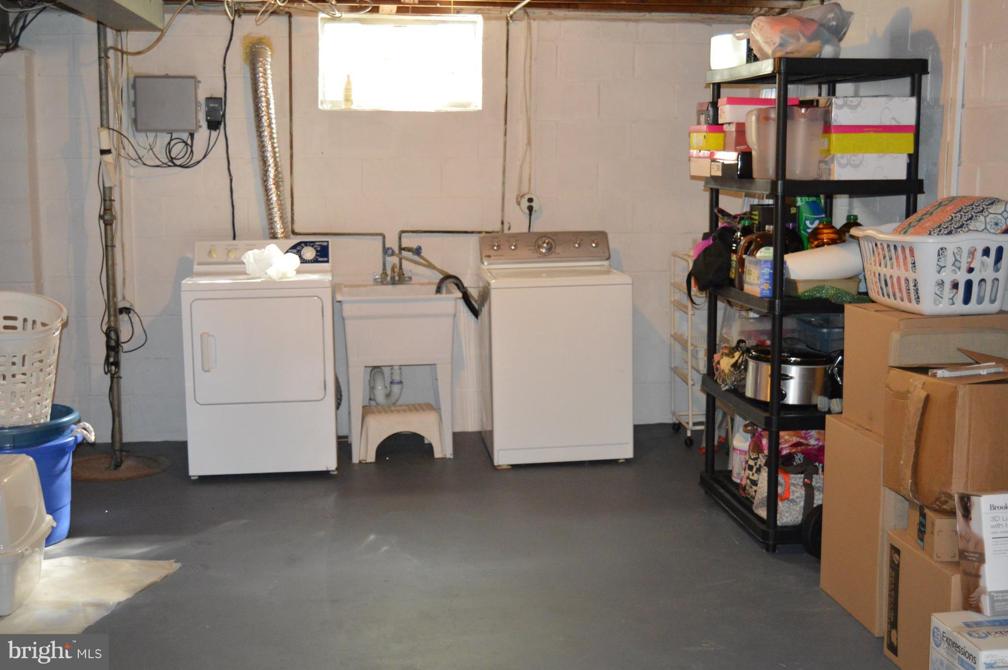1003 Hartmont Road Catonsville, MD 21228 - Photo 25 of 29 Laundry area