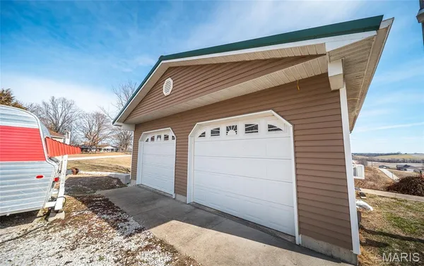 $220,000 | 1148 Ridge Road, Brussels, IL 62013