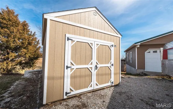 $220,000 | 1148 Ridge Road, Brussels, IL 62013