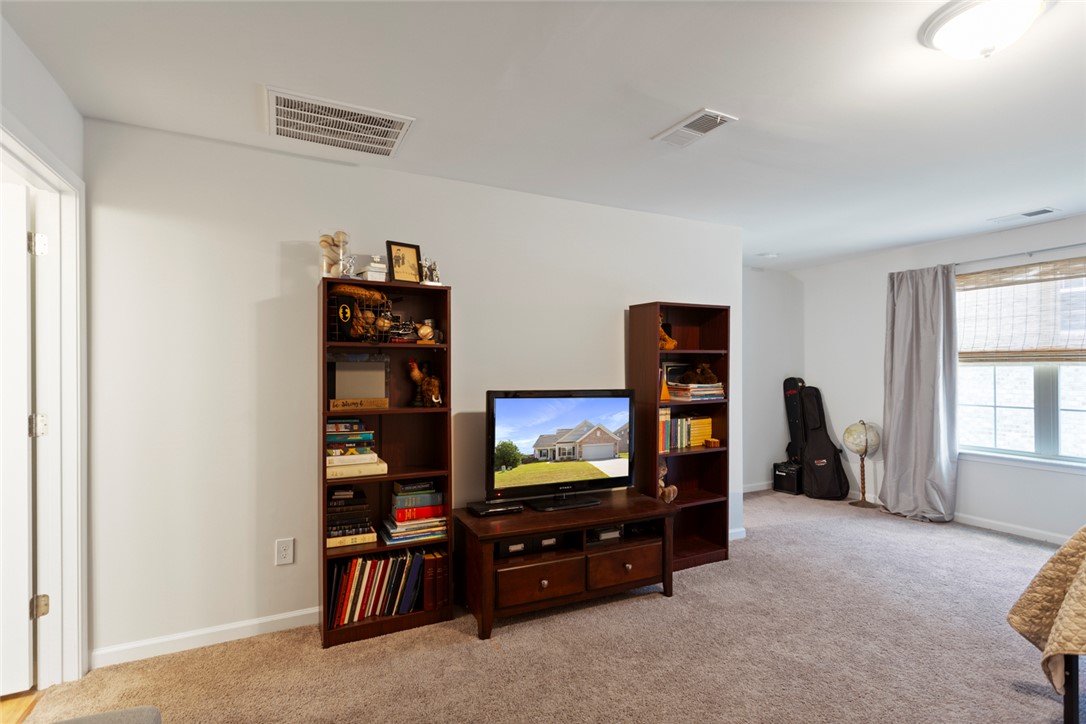 301 Valley Oak Drive Belton, SC 29627 - Photo 23 of 37