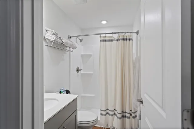 $415,000 | 301 Valley Oak Drive, Belton, SC 29627