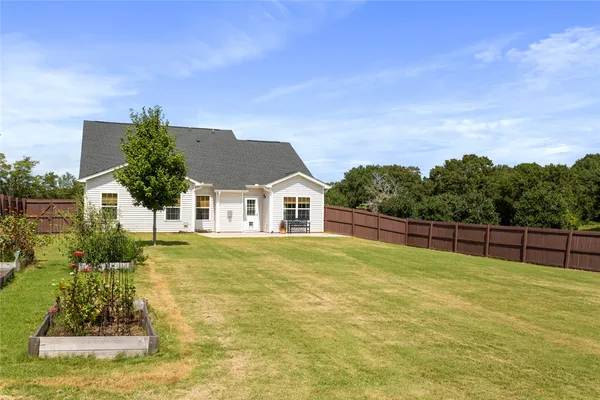 $389,900 | 301 Valley Oak Drive, Belton, SC 29627