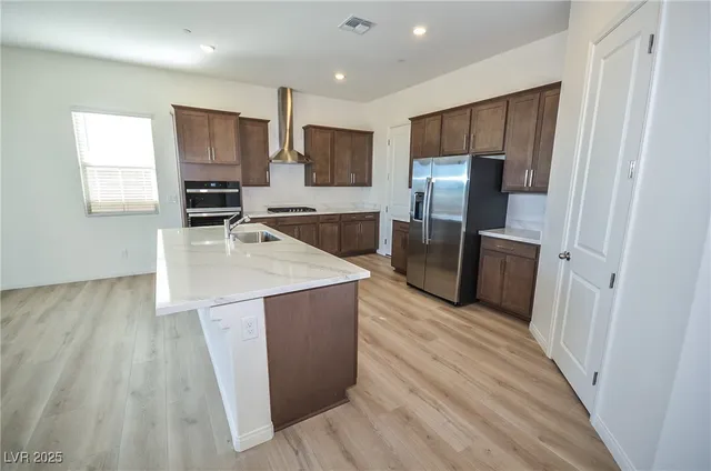 $3,690 | 552 Parkwind Lane, Las Vegas, NV 89138