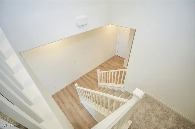 $3,690 | 552 Parkwind Lane, Las Vegas, NV 89138