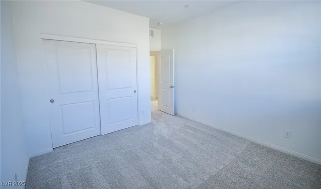 $3,690 | 552 Parkwind Lane, Las Vegas, NV 89138