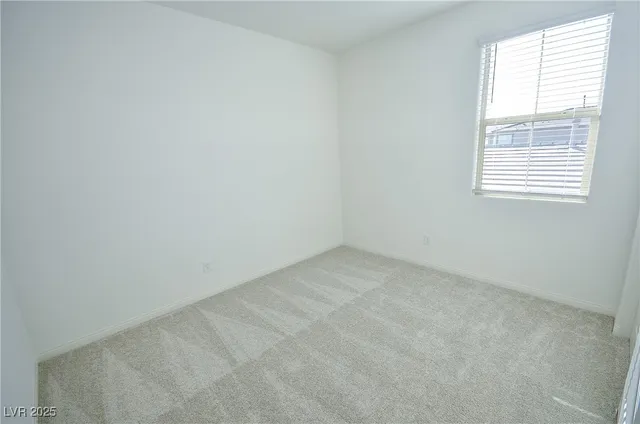 $3,690 | 552 Parkwind Lane, Las Vegas, NV 89138