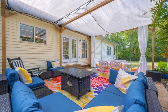 $389,900 | 221 Mckenzie Lane, Summertown, TN 38483