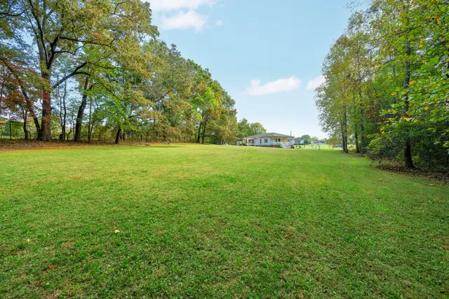 $389,900 | 221 Mckenzie Lane, Summertown, TN 38483