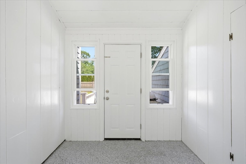 6 Jackson Road Scituate, MA 02066 - Photo 6 of 38
