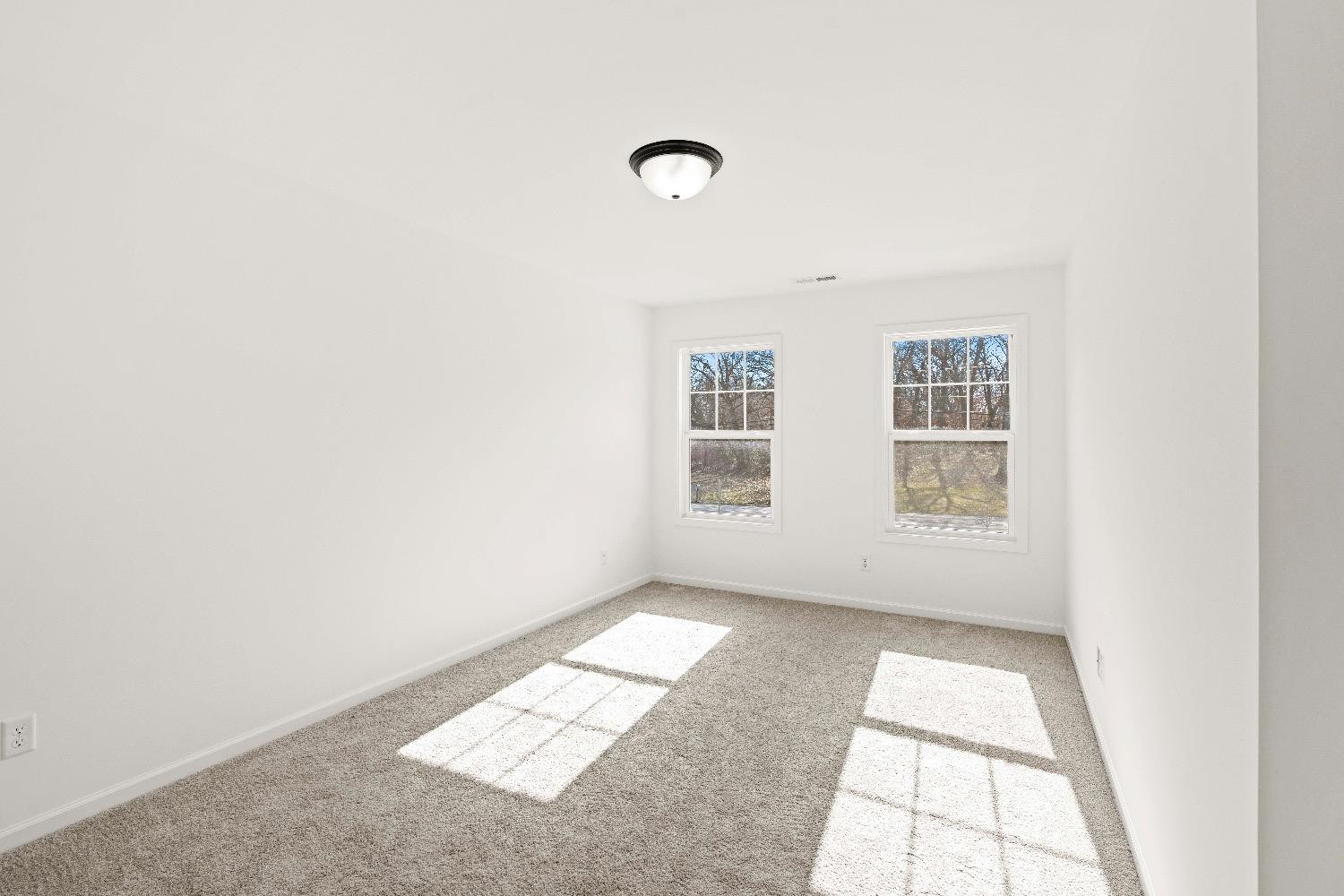 1036 Hwy 330 Griffith In 46319 Griffith, IN 46319 - Photo 22 of 27 an empty room with windows