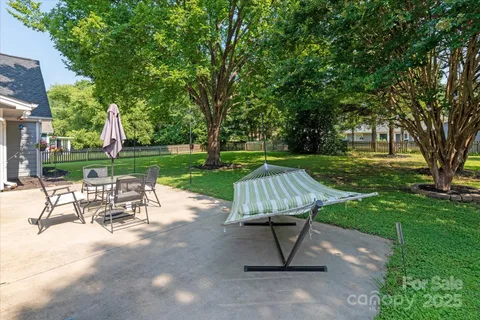 a view of a bench in a park