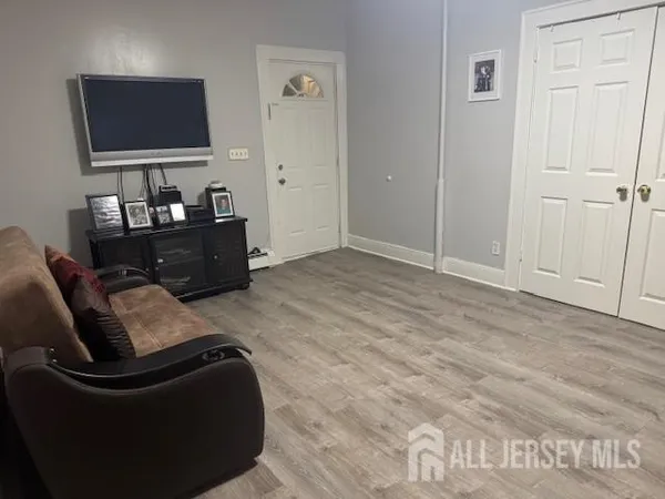 $630,000 | 130 Catalpa Avenue, Perth Amboy, NJ 08861