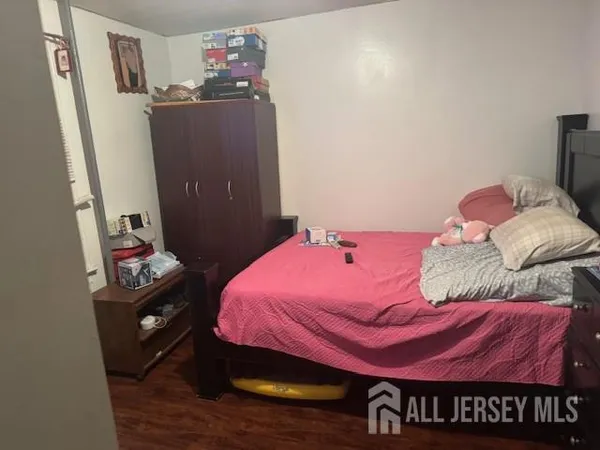 $630,000 | 130 Catalpa Avenue, Perth Amboy, NJ 08861