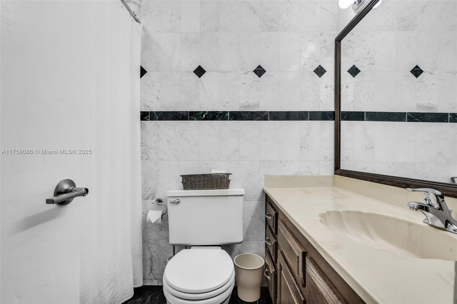6421 Southwest 116th Court, Unit A Miami, FL 33173 - Photo 19 of 34