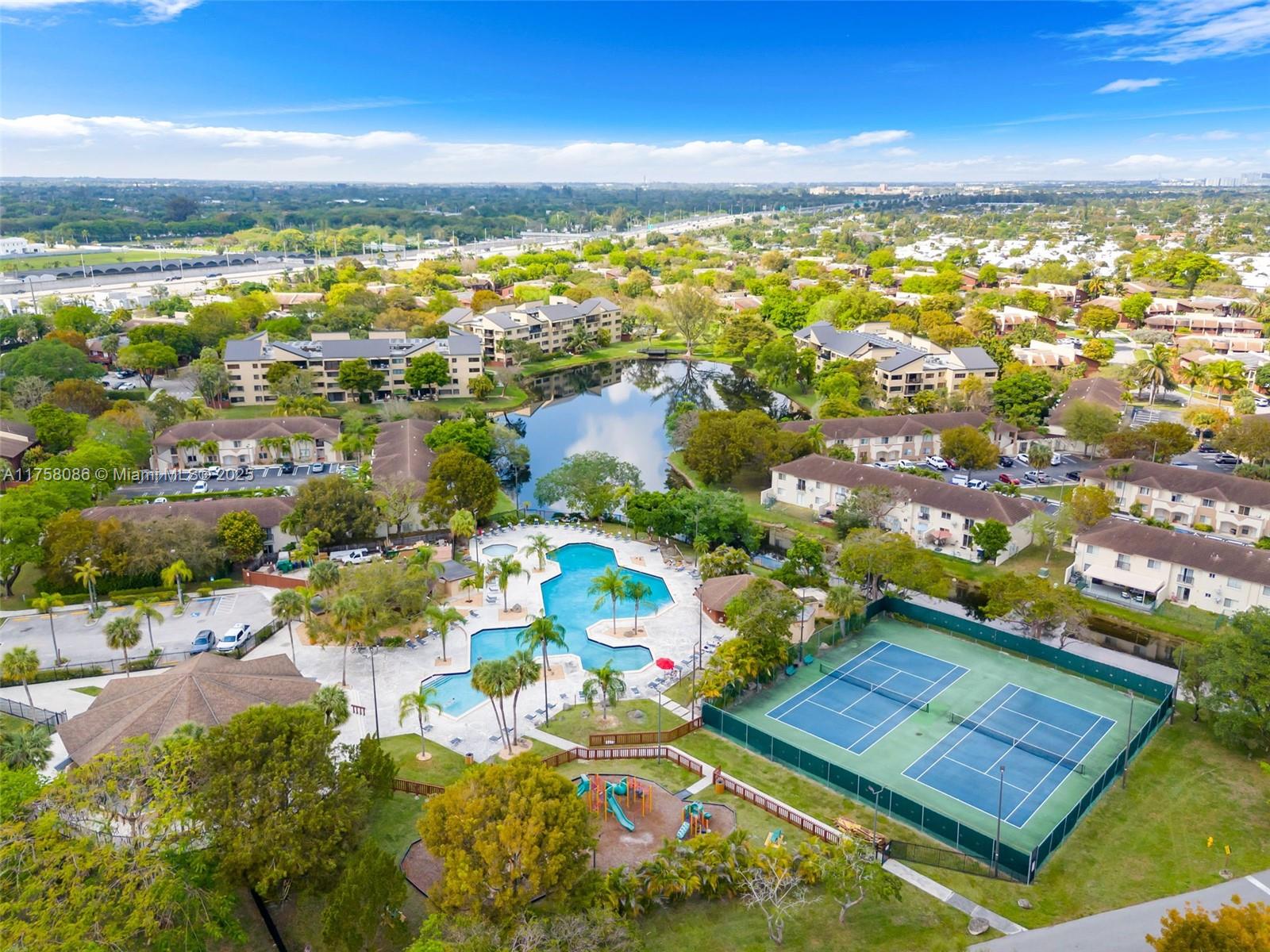 6421 Southwest 116th Court, Unit A Miami, FL 33173 - Photo 33 of 34