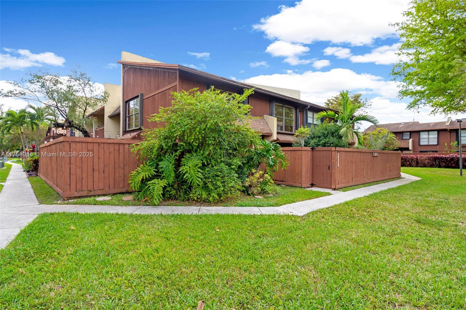 6421 Southwest 116th Court, Unit A Miami, FL 33173 - Photo 34 of 34