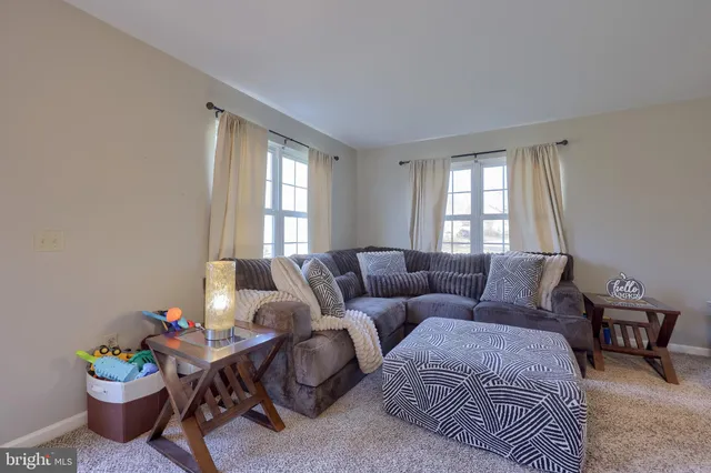 $325,000 | 4003 Parkside Court, Mount Joy, PA 17552