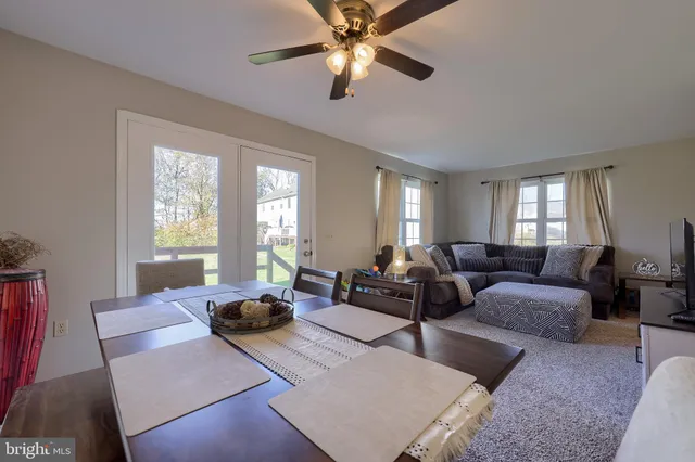 $325,000 | 4003 Parkside Court, Mount Joy, PA 17552