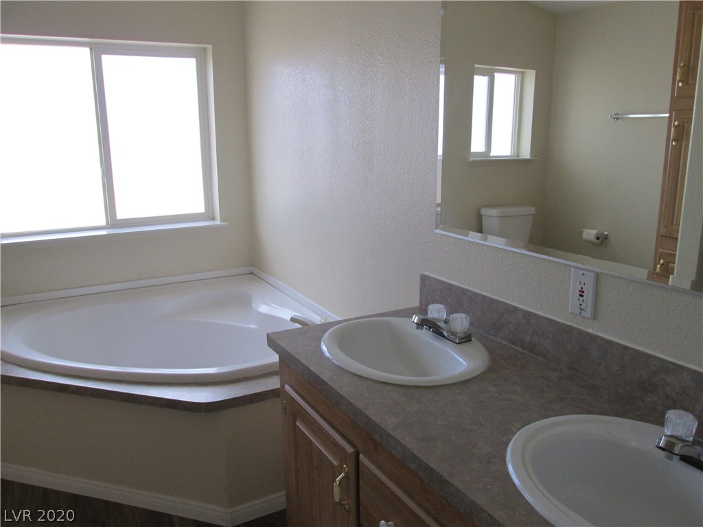 390 Blosser Ranch Pahrump, NV 89060 - Photo 9 of 26 Gallery Image 9