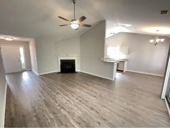$2,100 | 4996 Southgate Parkway, Myrtle Beach, SC 29579
