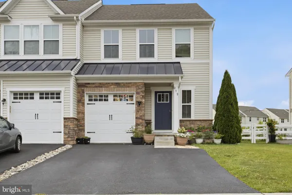 $515,000 | 215 Felix Drive, Newark, DE 19713