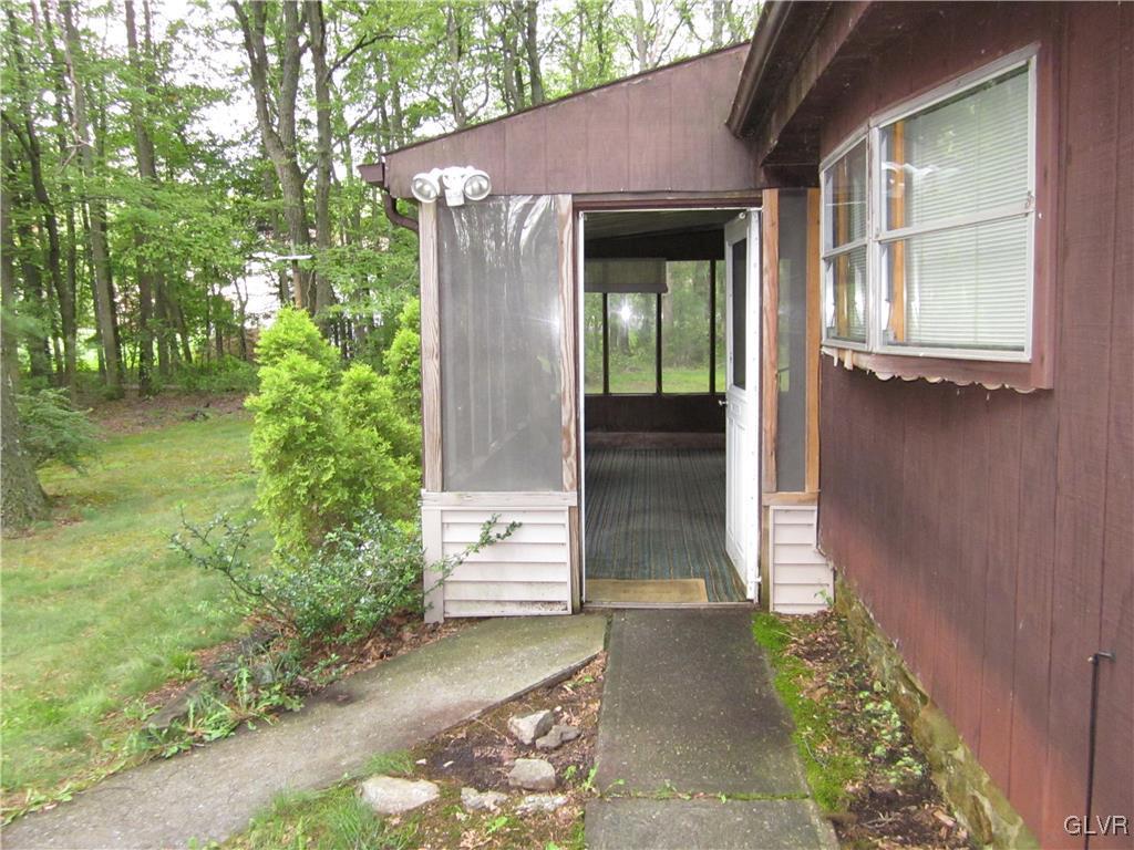 4761 Timberline Road Walnutport, PA 18088 - Photo 15 of 21 Gallery Image 15