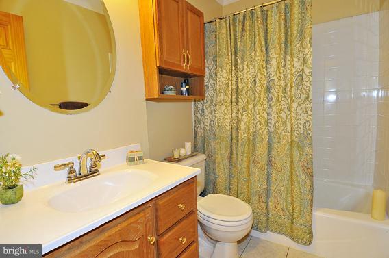 1529 Manor View Road Davidsonville, MD 21035 - Photo 24 of 28 Hall Bath