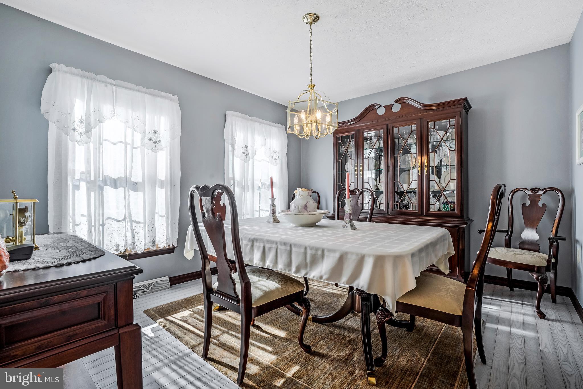 45 Royal Road Lebanon, PA 17042 - Photo 4 of 34 Gallery Image 4