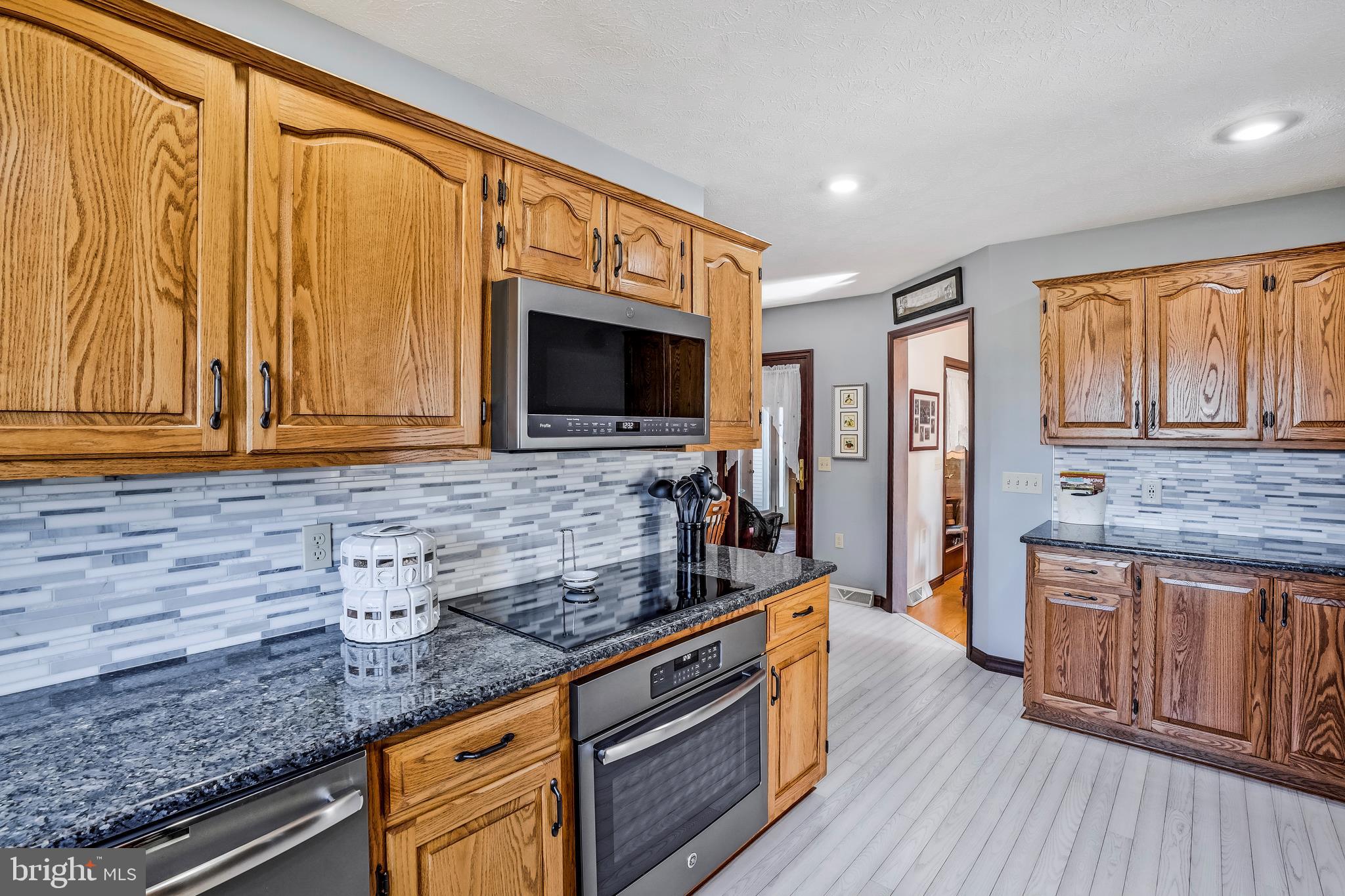 45 Royal Road Lebanon, PA 17042 - Photo 7 of 34 Gallery Image 7