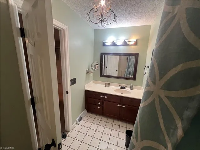 $1,500 | 903 Park Pl Drive, Unit E, Kernersville, NC 27284