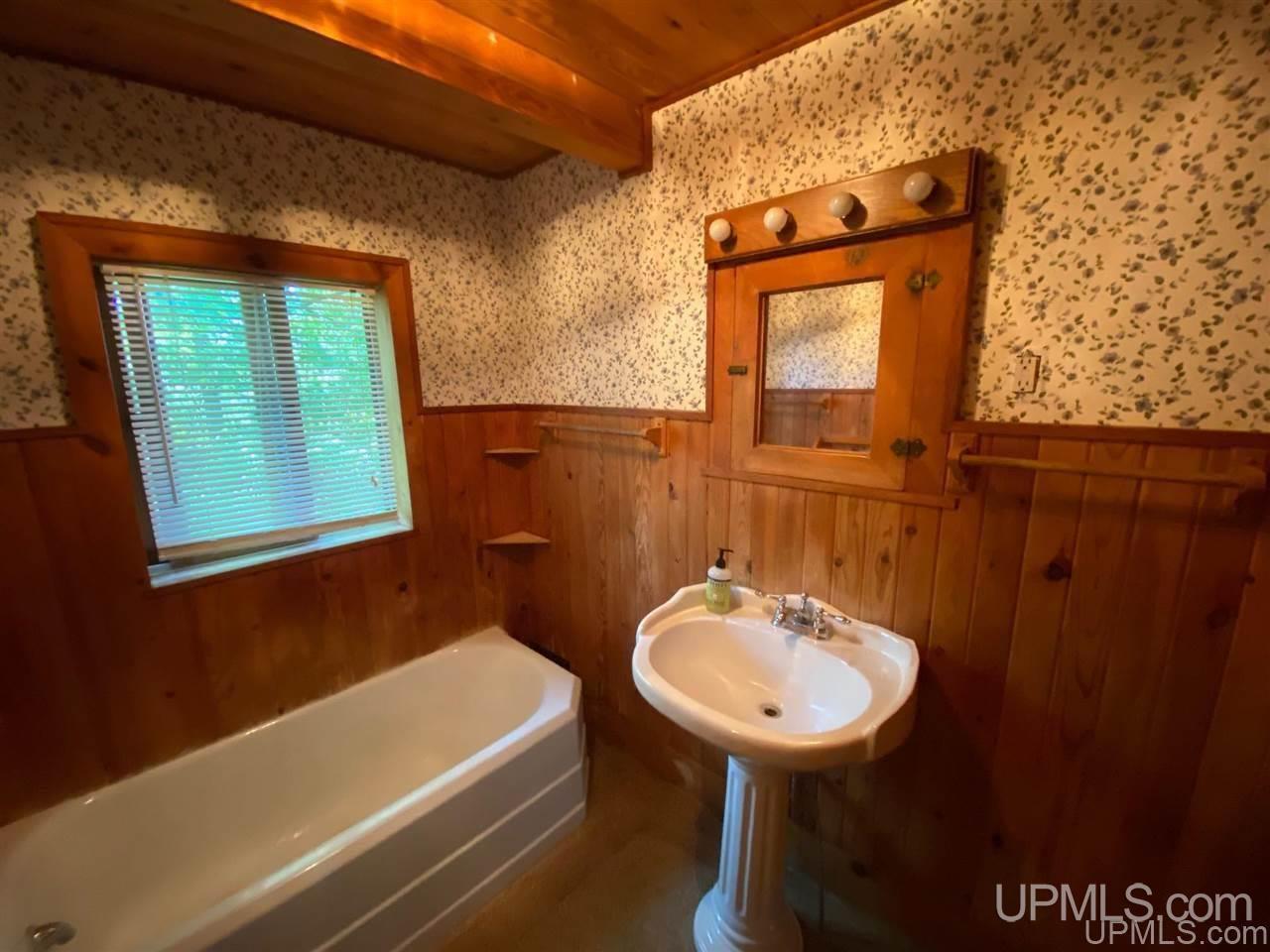 331 East County Road Negaunee, MI 49866 - Photo 38 of 48 Gallery Image 38