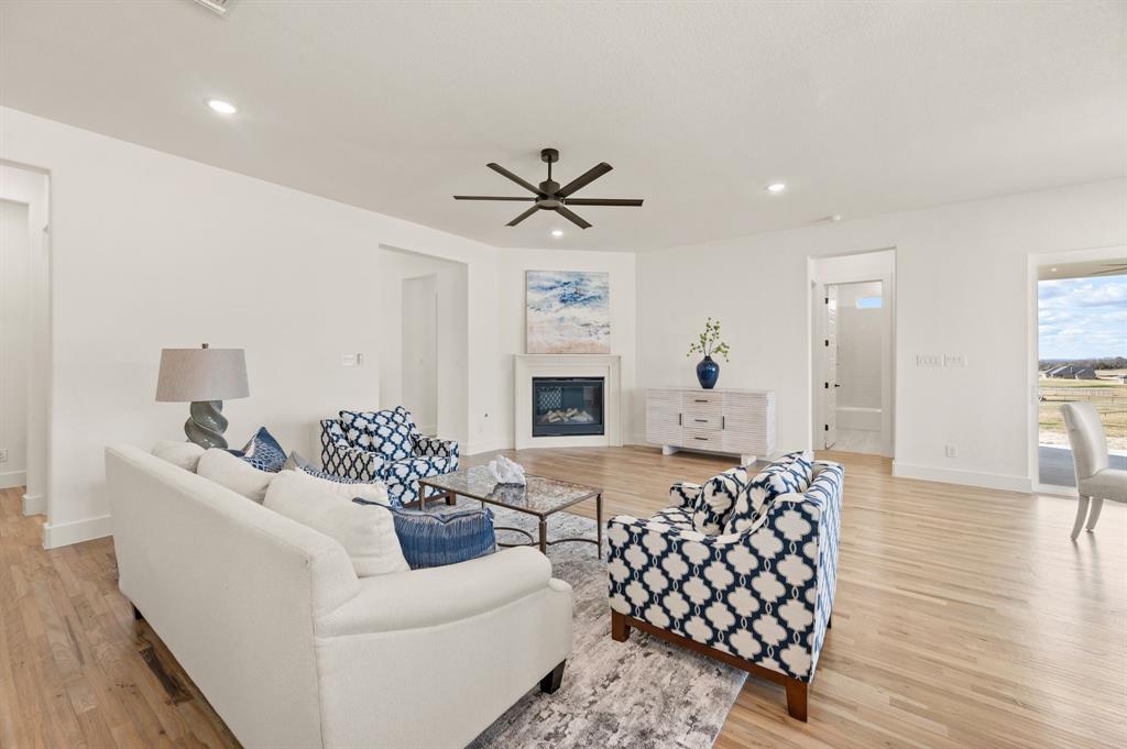 140 Rocky Top Rnch Lane Azle, TX 76020 - Photo 13 of 40