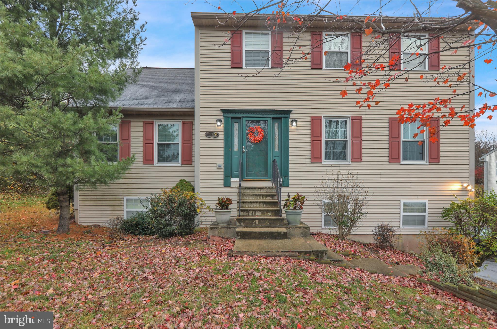 1189 Cedar Top Road Reading, PA 19607 - Photo 2 of 38 a front view of a house