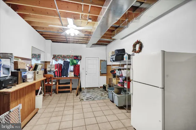 a view of a storage & utility room