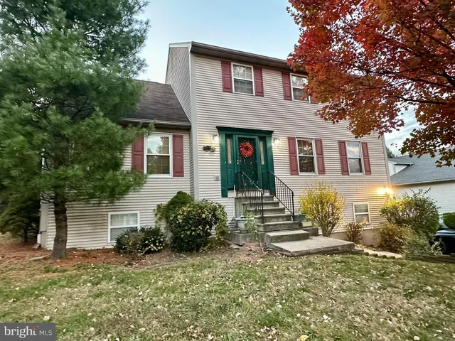 $399,900 | 1189 Cedar Top Road, Reading, PA 19607