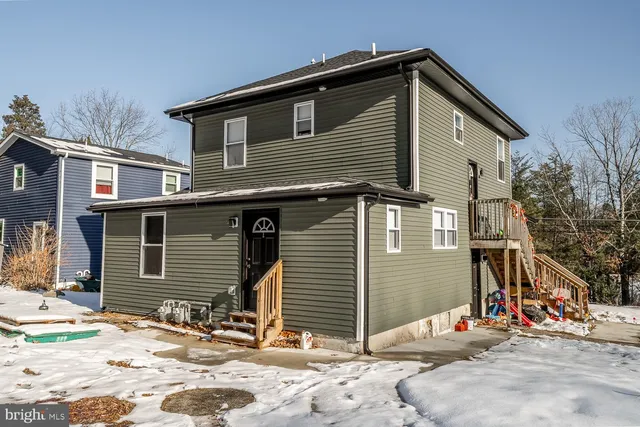 $2,150 | 95 New Freedom Road, Unit H1, Clementon, NJ 08021