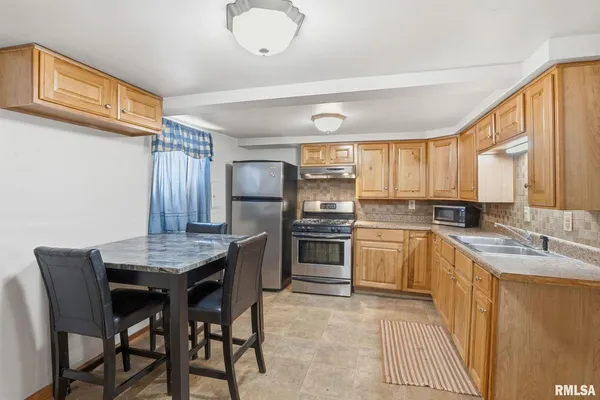 $74,500 | 2537 Boies Avenue, Davenport, IA 52802