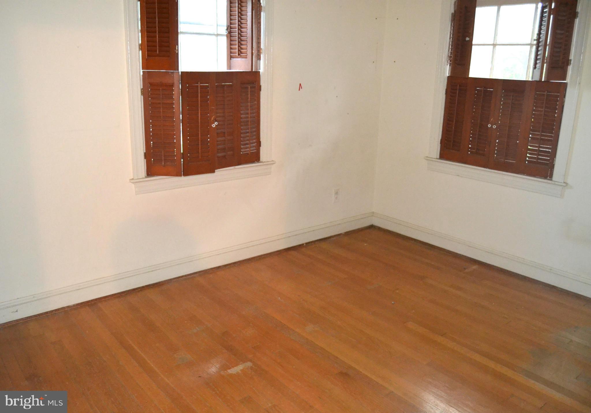 6919 Fairfax Road Bethesda, MD 20814 - Photo 9 of 17 Bedroom