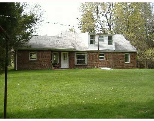 2300 Valley View Road Hermitage, PA 16148 - Photo 2 of 7 Exterior Back.