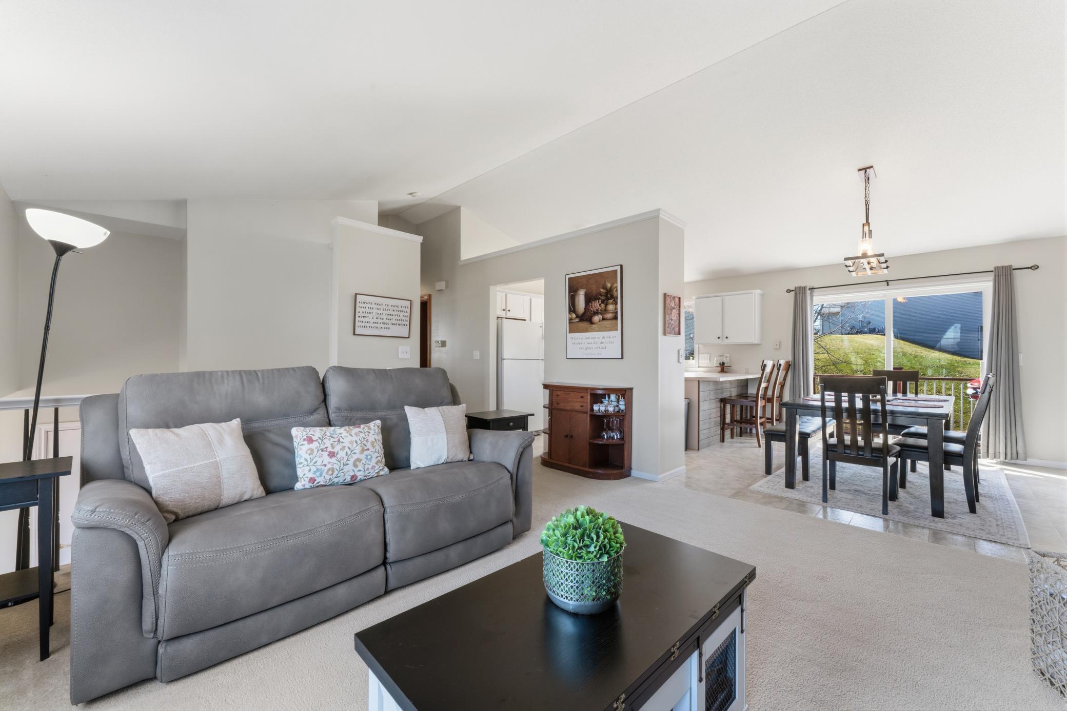 604 4th Street Northeast Byron, MN 55920 - Photo 8 of 41