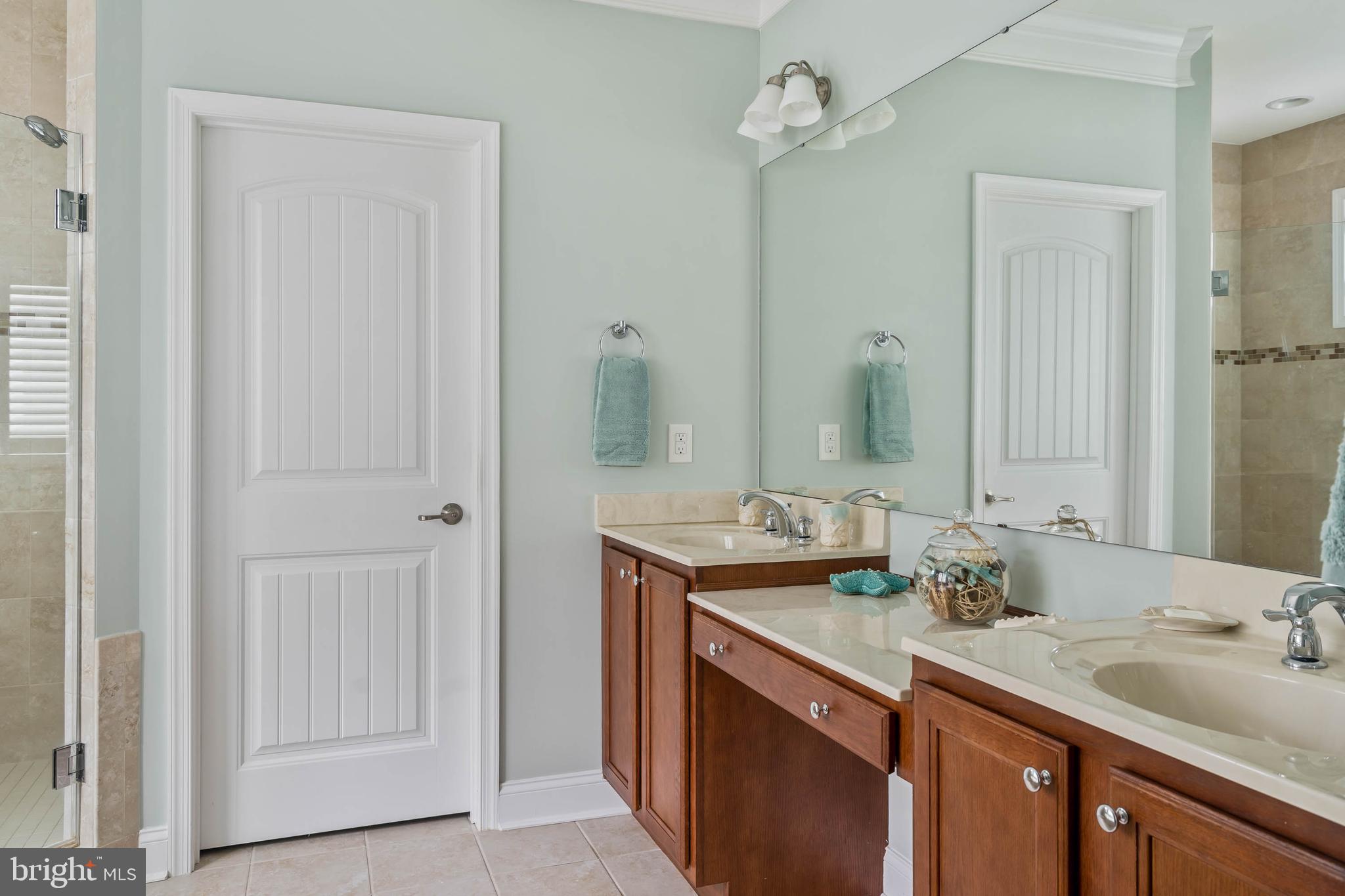 37095 Sheepscot Road Lewes, DE 19958 - Photo 27 of 54 Owners Ensuite