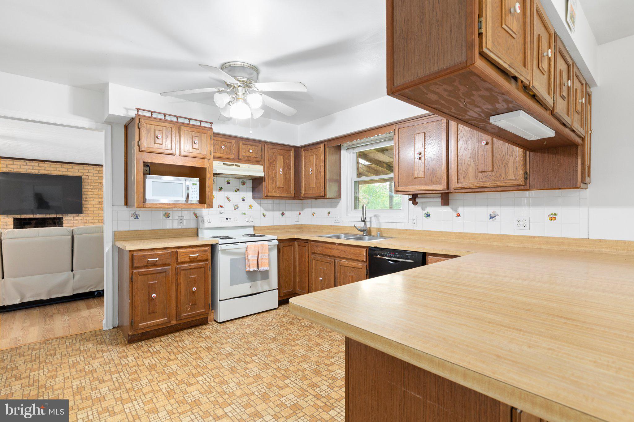 17418 Waterloo Road Amissville, VA 20106 - Photo 10 of 46 Gallery Image 10