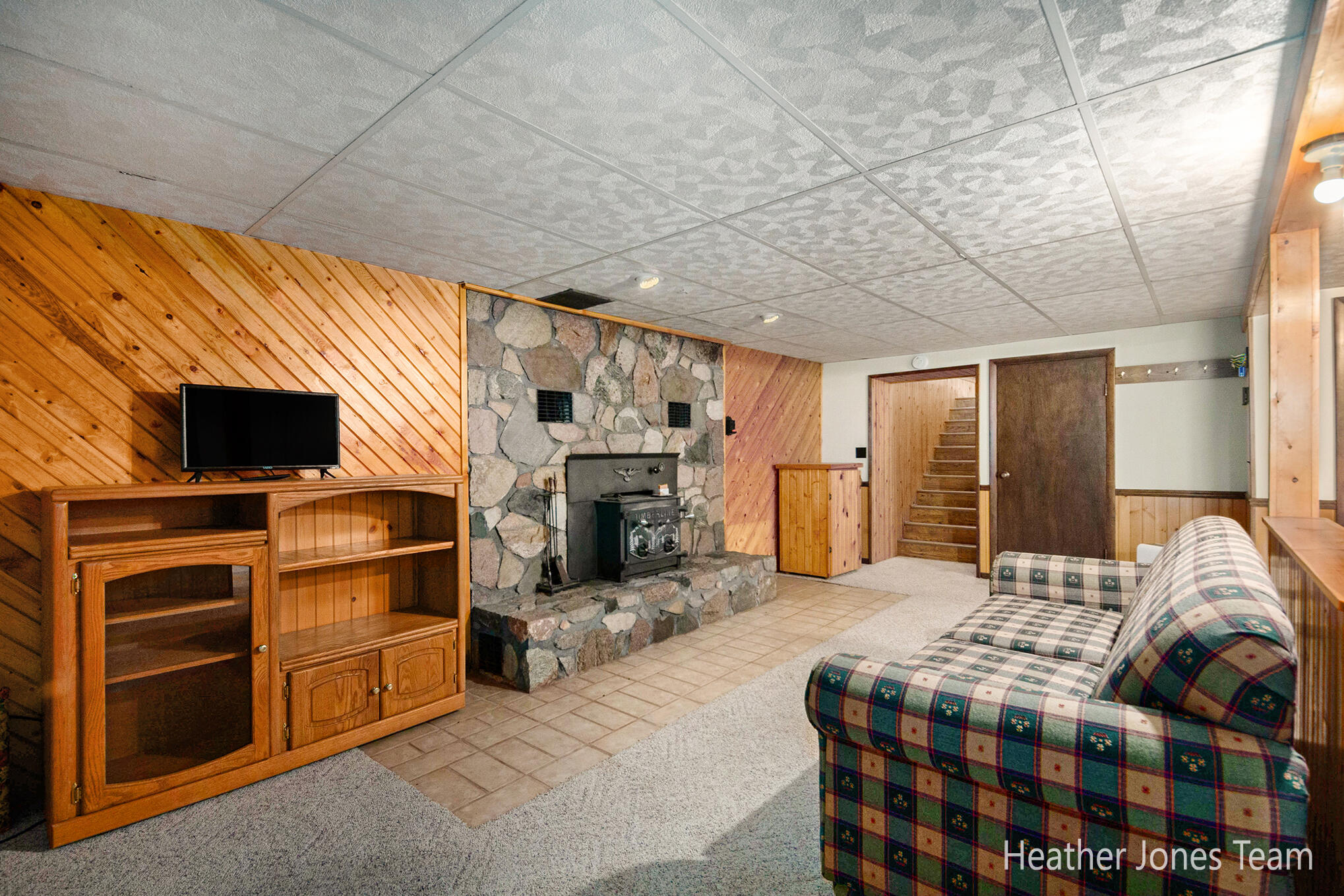 1665 Belding Road Orleans, MI 48865 - Photo 15 of 40 IMG_1335