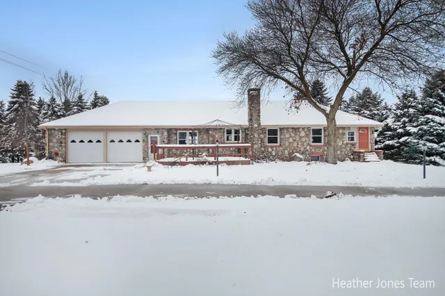 $375,000 | 1665 Belding Road, Orleans, MI 48865
