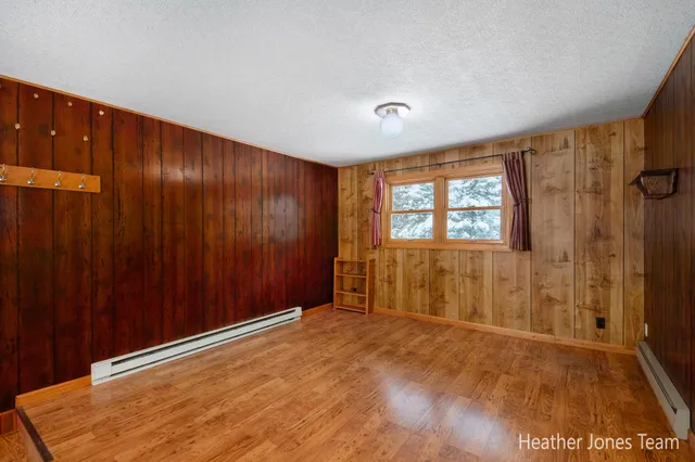 $375,000 | 1665 Belding Road, Orleans, MI 48865