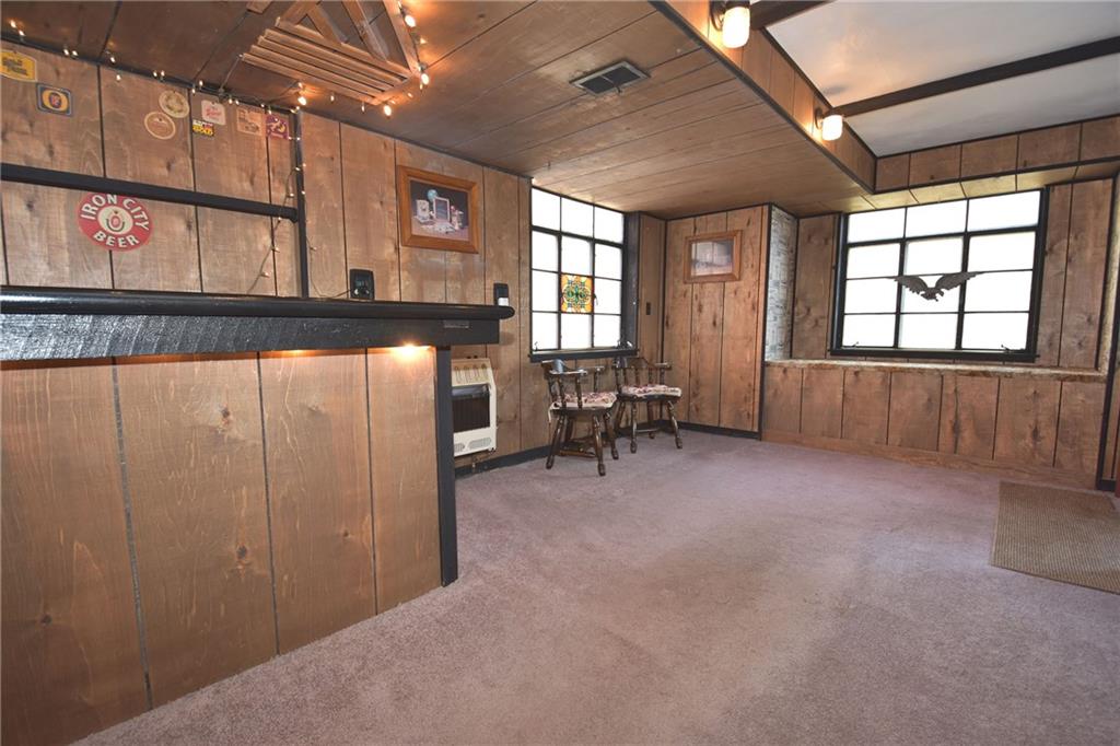 323 Vanadium Road Pittsburgh, PA 15243 - Photo 14 of 24