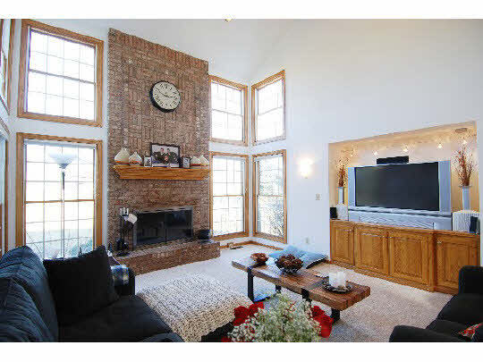 808 Boulder Ridge Drive Belvidere, IL 61008 - Photo 2 of 11 Gallery Image 2