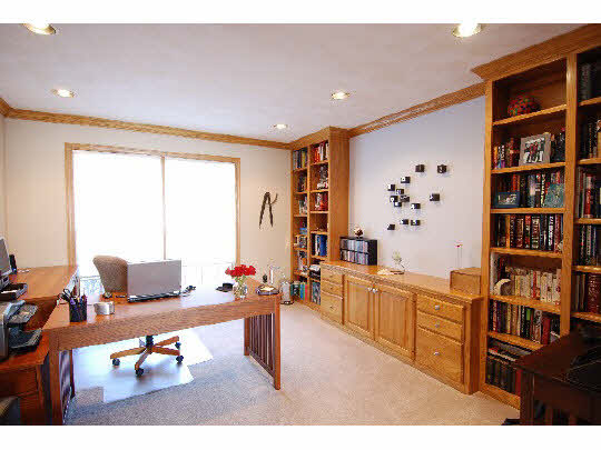808 Boulder Ridge Drive Belvidere, IL 61008 - Photo 5 of 11 Gallery Image 5