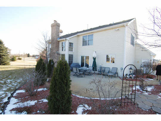 808 Boulder Ridge Drive Belvidere, IL 61008 - Photo 8 of 11 Gallery Image 8